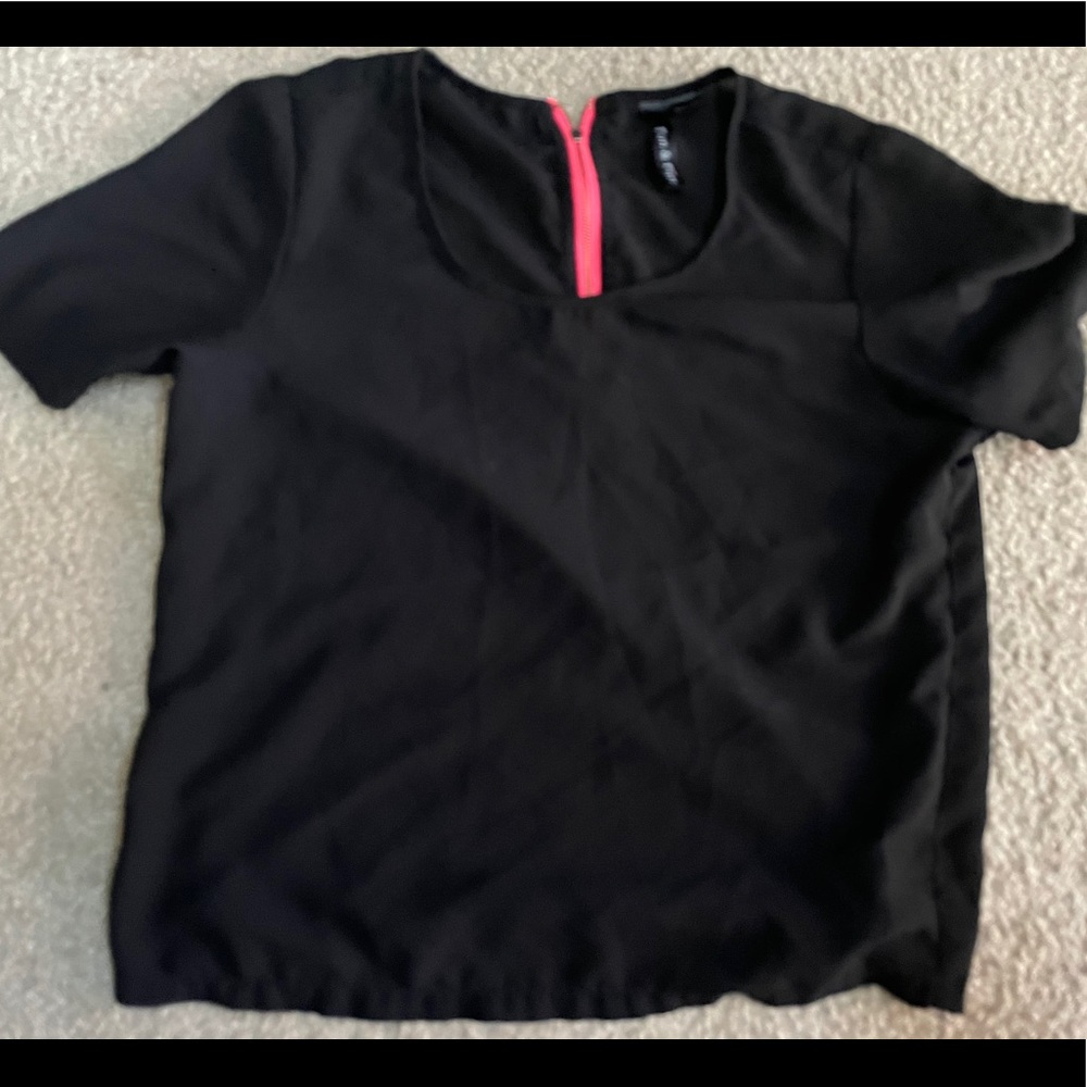 Women’s blouse
